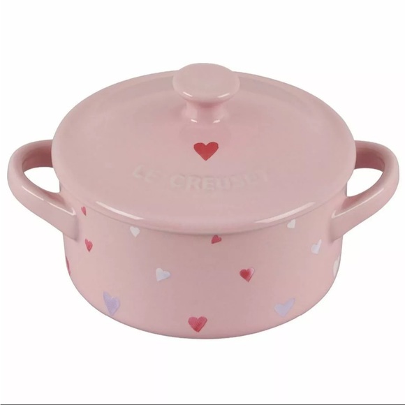 Le Creuset Mini Cocotte Pink hearts - Picture 5 of 6